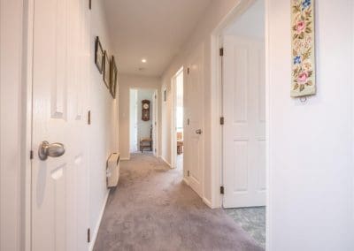 Our complete package for tourists arriving in New Zealand including private bed & breakfast accommodation in Auckland, airport transfers and customized tours.